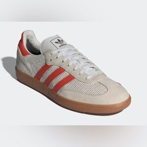 Adidas Samba lace up size 5